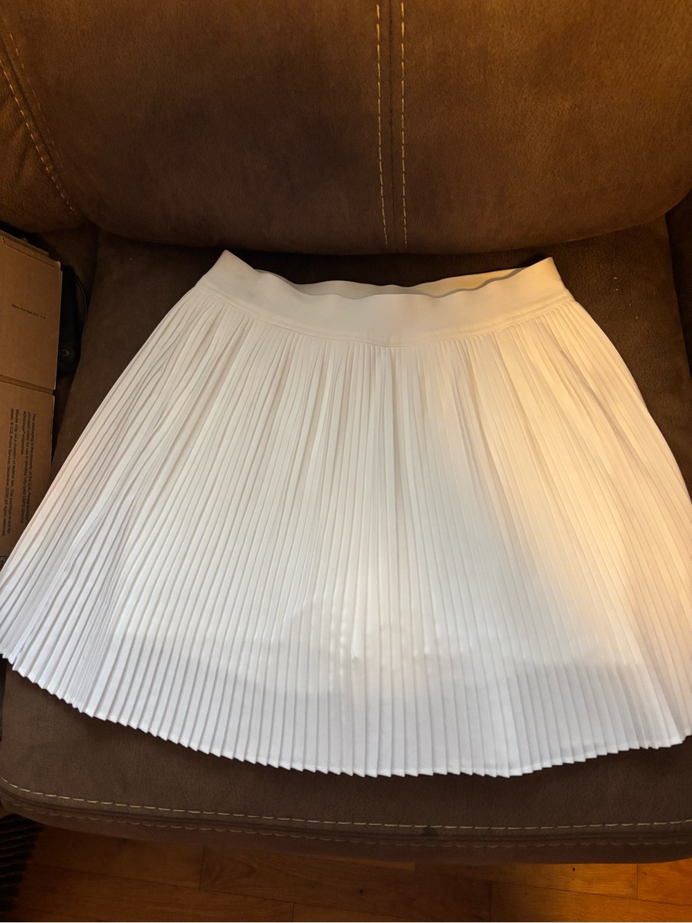 GAP White Pleated Skater Skirt